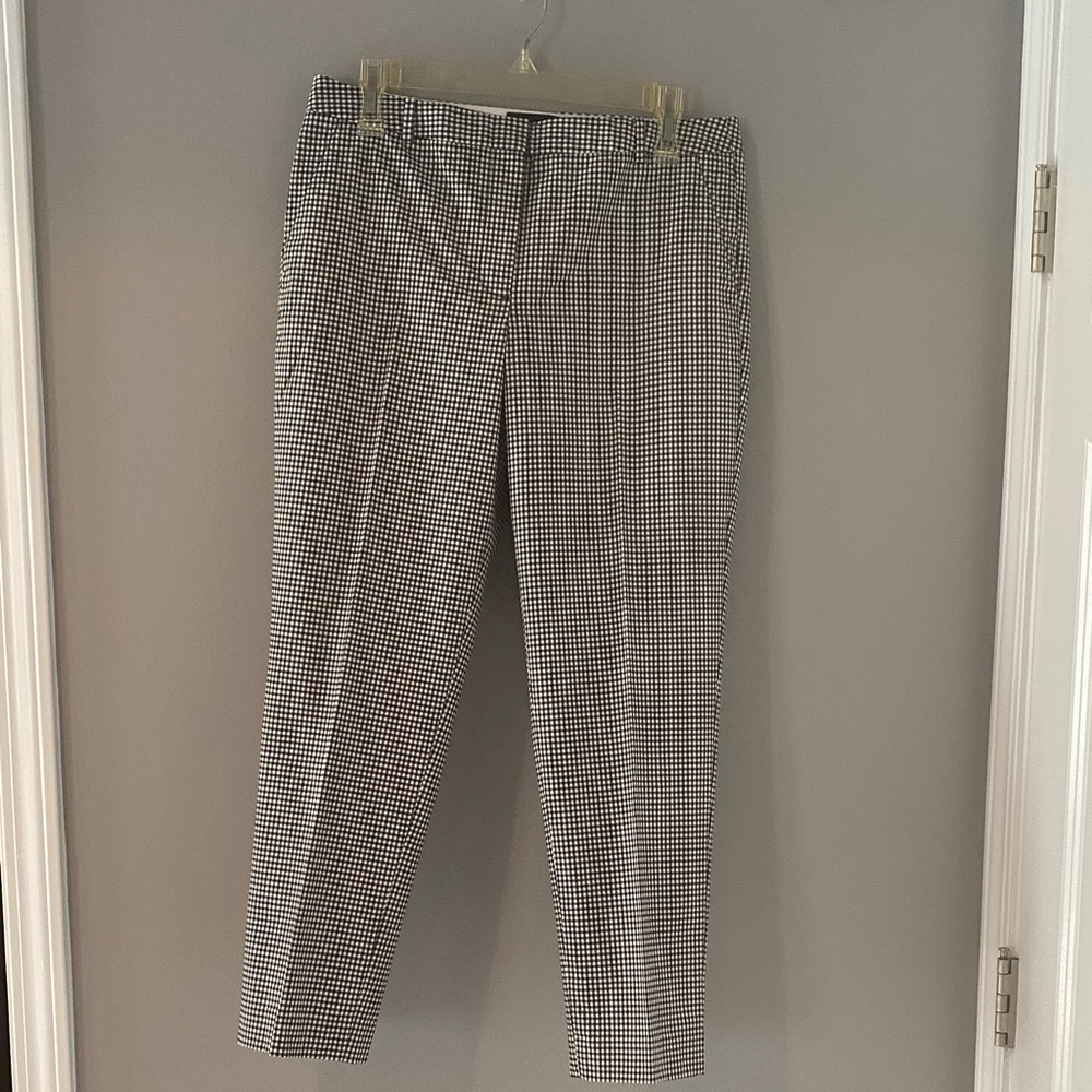 Talbots Black and White Houndstooth Ankle Pants
